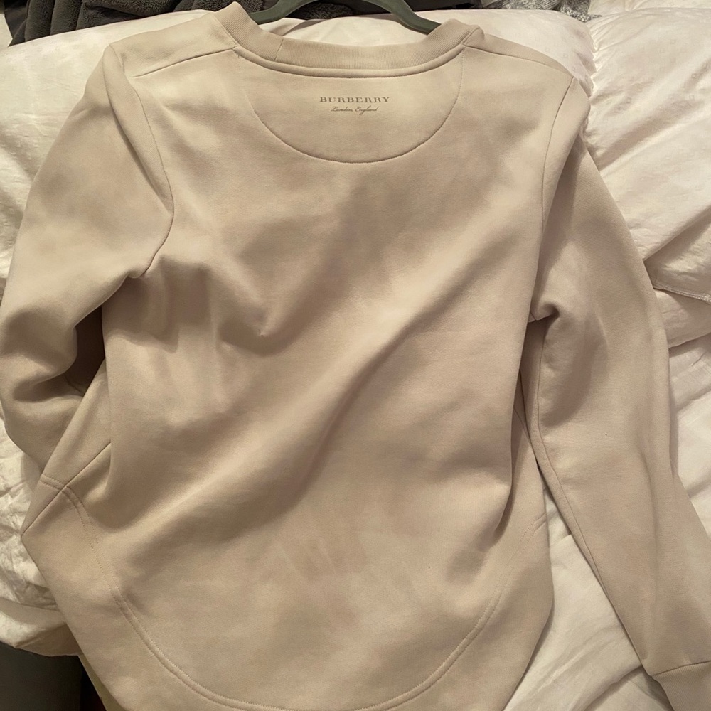 BURBERRY Sweater Top - Picture 4 of 5